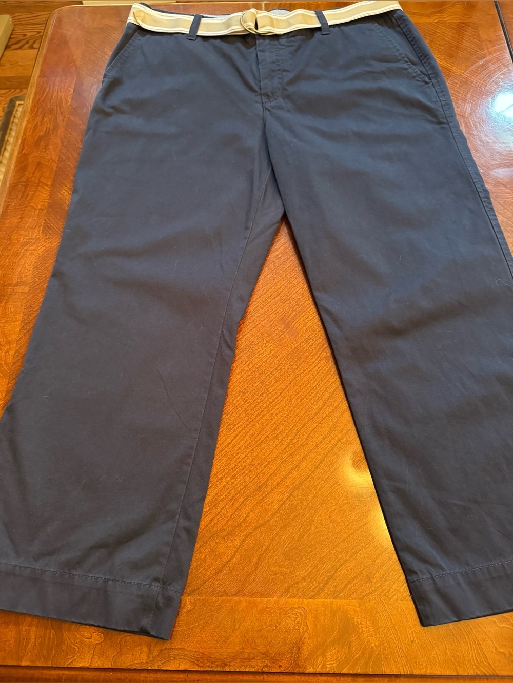 Tommy Hilfiger Navy 100% Cotton Capris with Tan Belt Size - 12 **NWT**